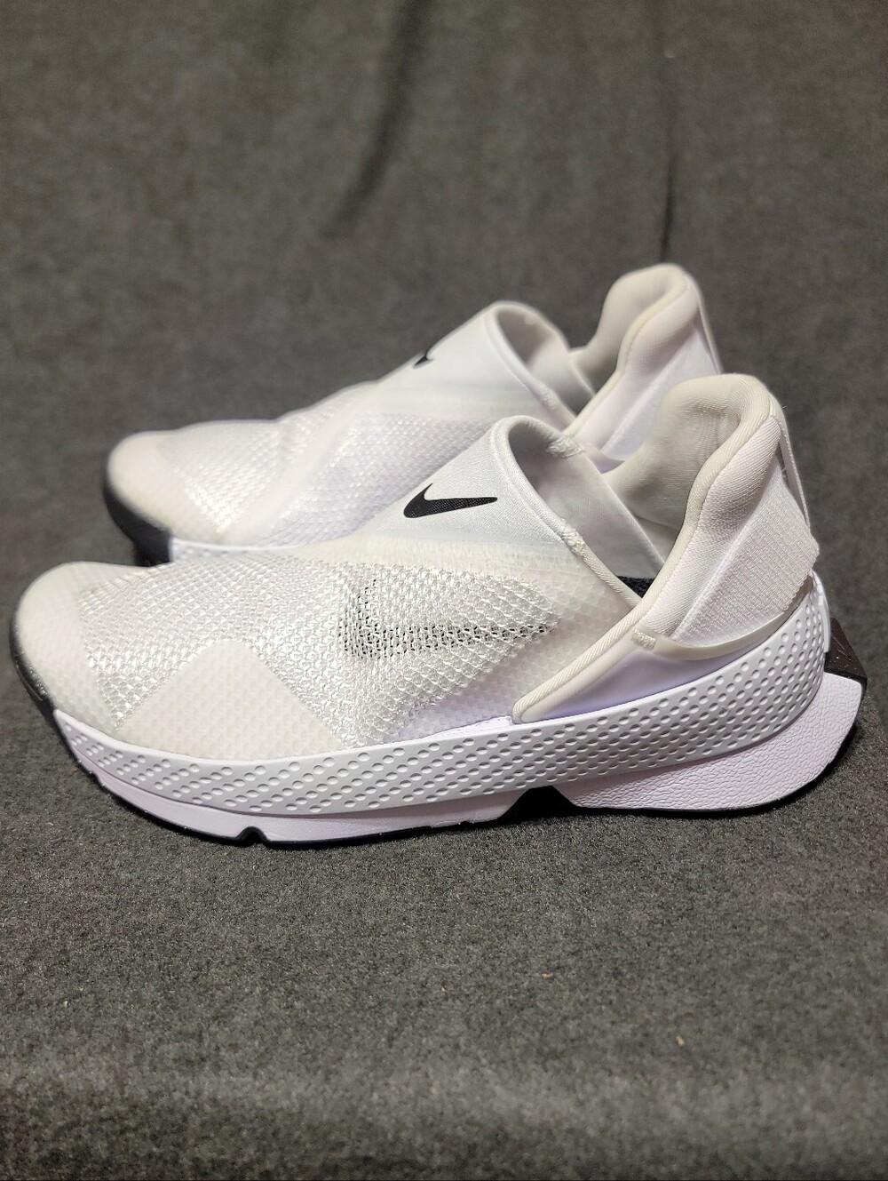 Nike Go FlyEase hands-free slip-on sneakers